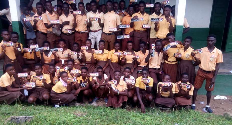 Jomoro MP Gives 2,306 Maths Sets To BECE Candidates