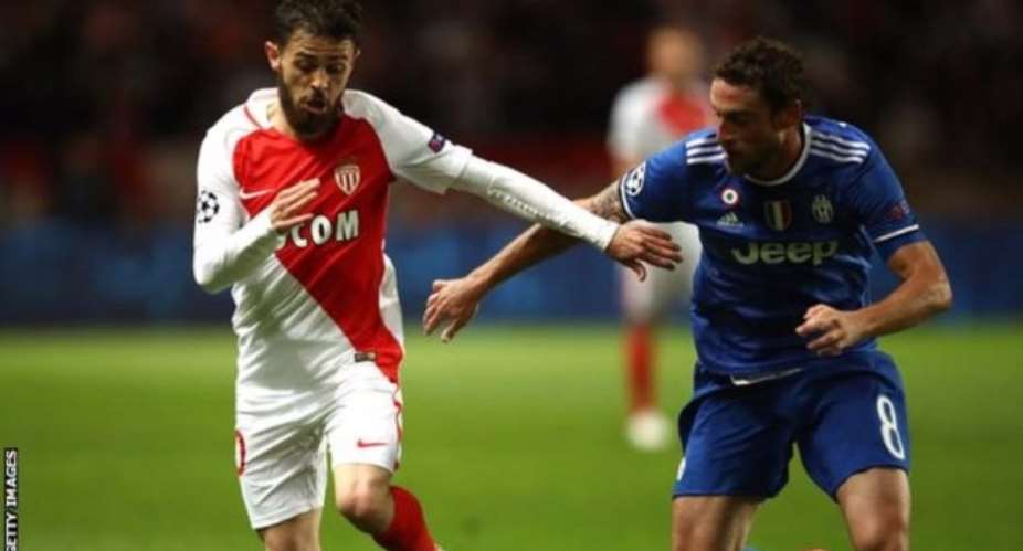 Bernardo Silva: Man City set to complete 43m deal for Monaco midfielder