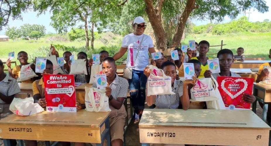 School-girls in Ada West District receives sanitary pads from Total Women Network
