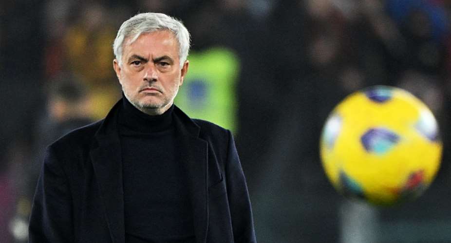 AS Roma v Napoli - Stadio Olimpico, Rome, Italy - December 23, 2023 AS Roma coach Jose Mourinho before the match REUTERS/Alberto Lingria/File Photo