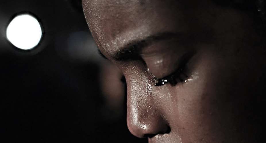 Baba says I cant sleep from 10pm to 6am for the rest of my life if I want to continue being rich — 24-year-old lady cries for help