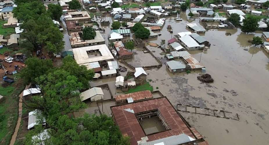 UE/R: Sandema flooded as heavy rains cut off major road