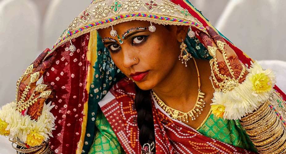 A Hindu bride on her wedding day. - Source: EPA-EFEShaizaib Akber