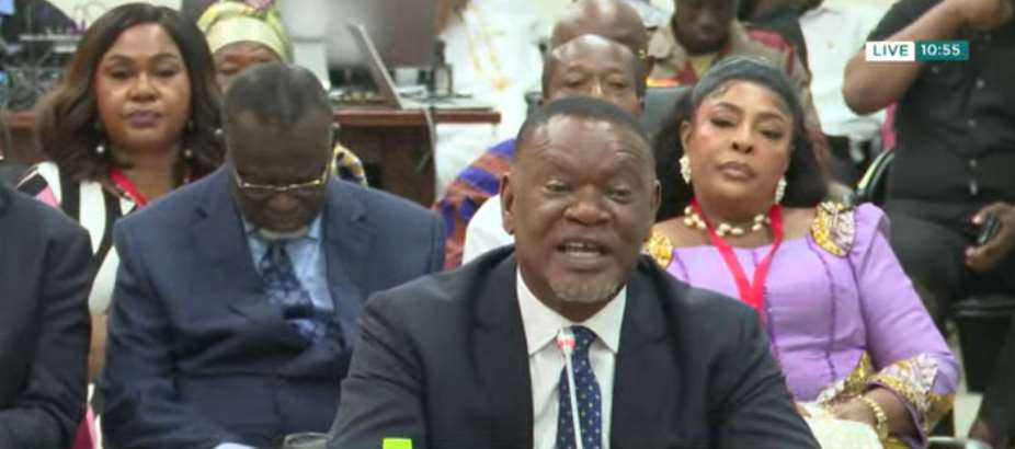 Justice Dzamefe firmly backs presidential term limits