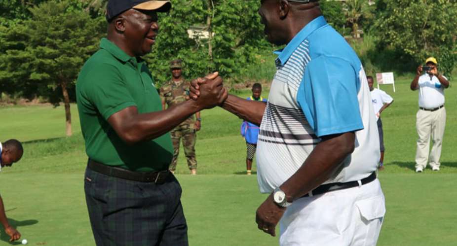 Otumfuo and Okyenhene in a historic handshake