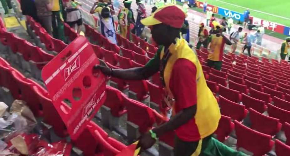 2018 World Cup: Senegal Supporters Clean Stadium After Defeating Poland 2:1 VIDEO