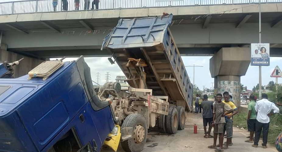Kasoa: Tipper truck driver dies, two others critically injured