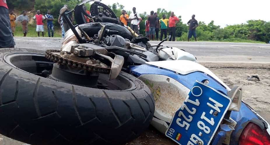 Motor Rider Crashed To Death