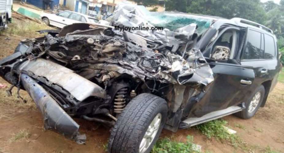 IGP's vehicle in near-fatal accident