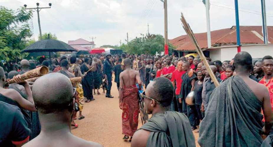 Mourners at theNkoranza paramount chief's funeral
