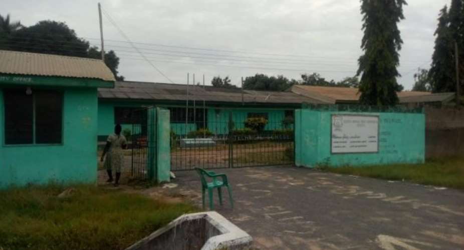 Low Turnout At Ketu South As Schools Re-open For Final Years