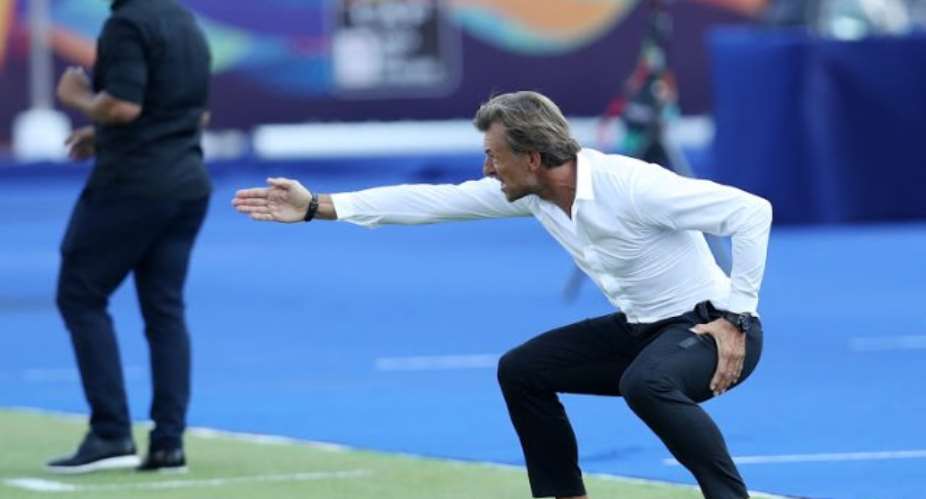 AFCON 2019: Morocco Coach Blasts Referee After He Refuses Water Break In Searing Heat