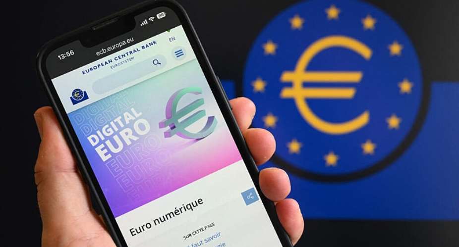 A European Central Bank web page about the digital euro displayed on a smartphone, Brussels, 10 February. - AFP - NICOLAS TUCAT