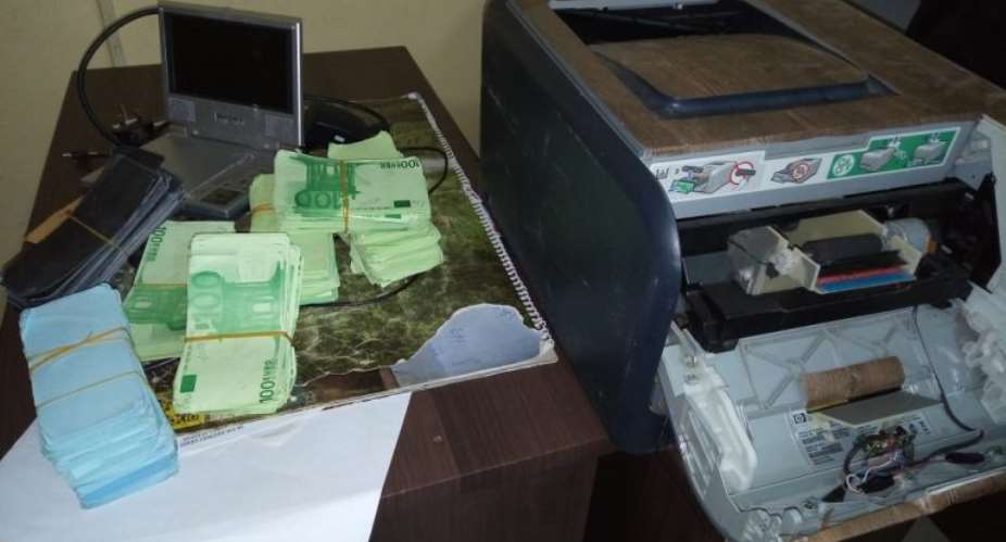 Two Grabbed For Allegedly Printing Fake Money