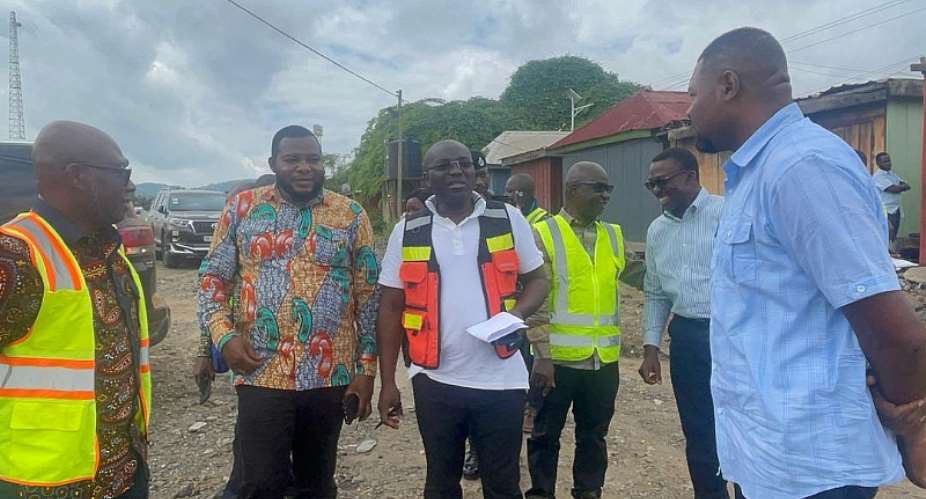 Local government Minister Martin Agyei Korsah tours Ashanti Region