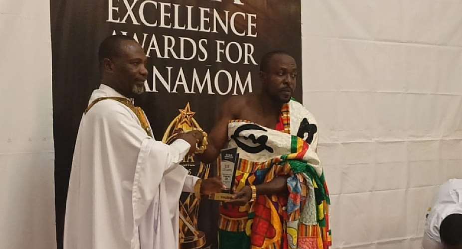 Gomoa Ajumako Traditional Area Awards distinguished divisional leaders for promoting peace and development