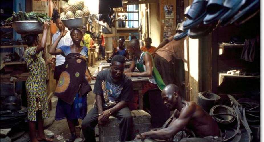 Stranded Kumasi traders accuse KMA