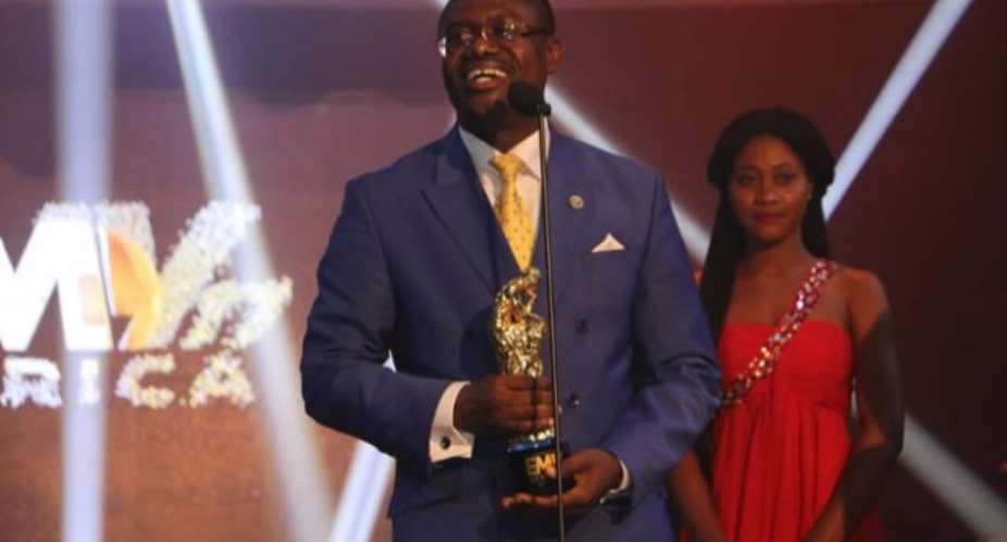 Dr Joseph Siaw Agyepong awarded Man ef the Year, by EMY Africa Awards 2017