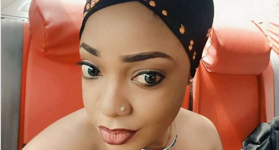 Can you Date me for 24hrsFan Begs Actress, Tayo Sobola