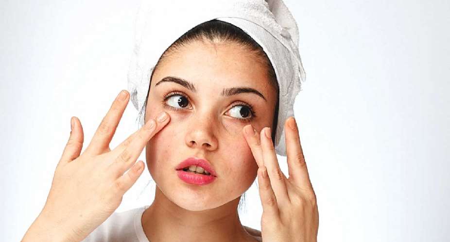 Effective Ways To Moisturise A Dry Skin