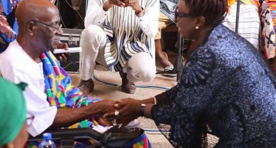 Ghanaian Highlife legend, Agya Koo Nimo honoured by Min. Dzifa