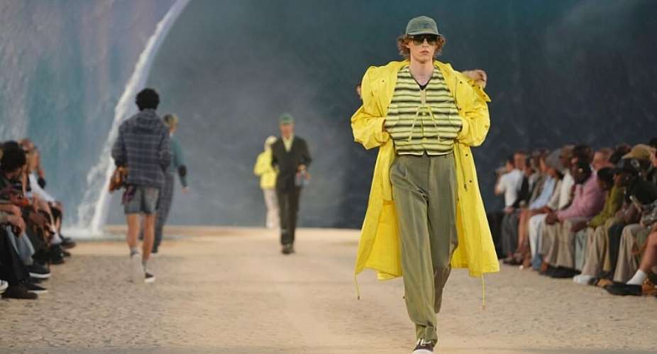A model wears a creation as part of the Louis Vuitton mens Spring Summer 2027 collection presented in Paris, France, Tuesday, 23 June 2026. - AP Photo/Aurelien Morissard - Aurelien Morissard