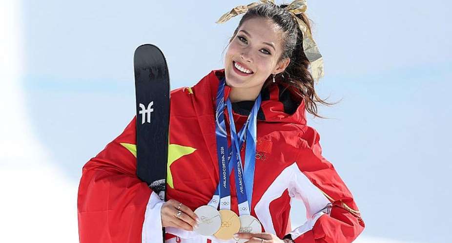 Getty ImagesImage caption: Eileen Gu is among the first set of Olympians who will be able to apply for the new grant