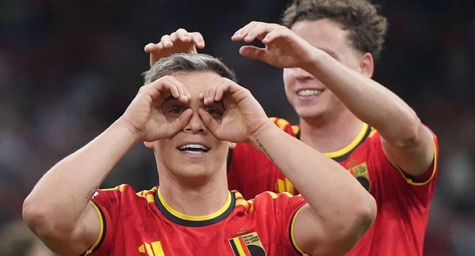 Belgium beat New Zealand 5-1 to advance to World Cup knockout stage