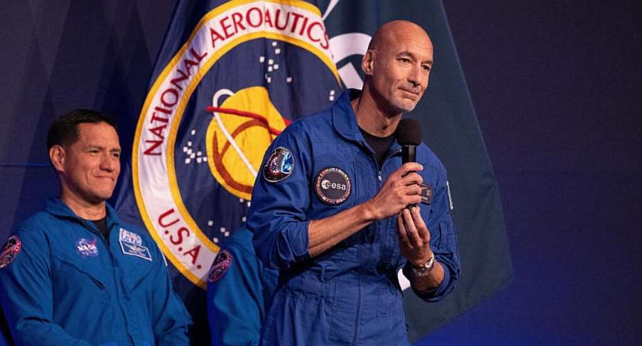 Luca Parmitano speaks at the unveiling of the Artemis III mission at Nasas Johnson Space Center in Houston, Texas, 9 June. - REUTERS - Antranik Tavitian