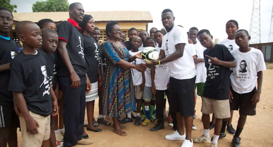 PHOTOS: Afriyie Acquah launches Learn  Play project with La Bawaleshie Primary School