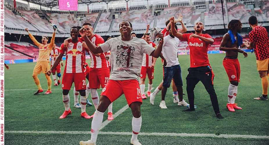 Ghana midfielder Majeed Ashimeru Enjoys Austrian Bundesliga Success With Salzburg