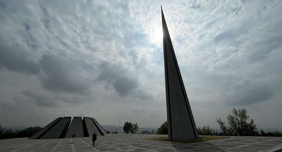 Armenia genocide monument in Yerevan -  RFI/Jan van der Made
