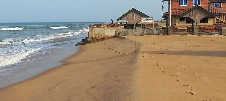 Caught Between The Sea And The Lagoon: The Physical And Socio-Economic Impacts Of Climate Change On Communities East Of The Volta Estuary