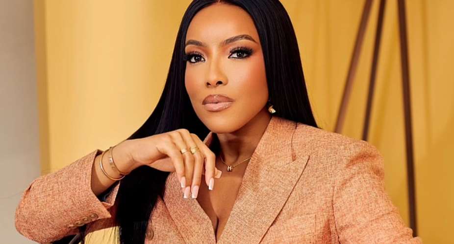 Actress Joselyn Dumas