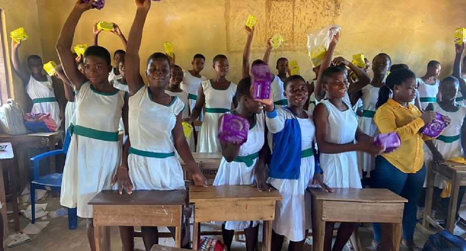 Press On Charity Foundation donates to Serekpere R/C J.H.S to mark World’s Hygiene Day