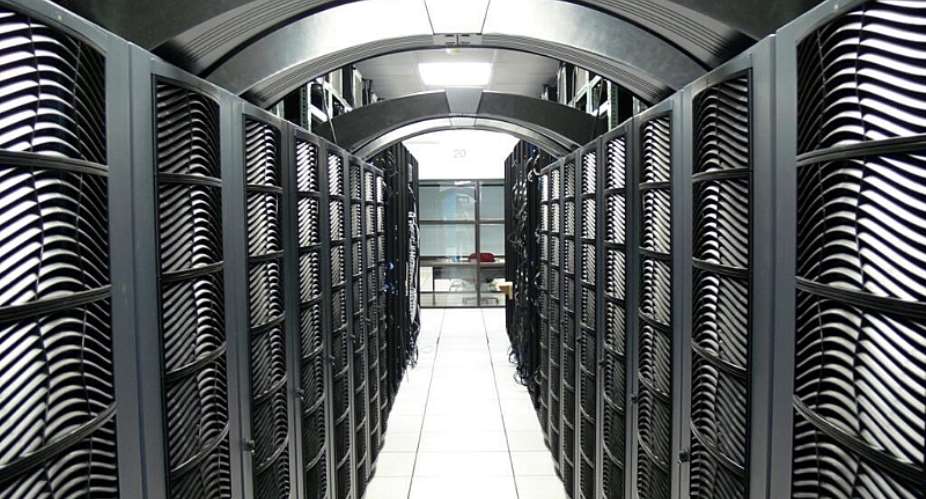 Server racks inside a data centre. The European Union wants to expand its own cloud computing capacity and reduce reliance on foreign technology providers. -  Wikicommons/Christopher Bowns