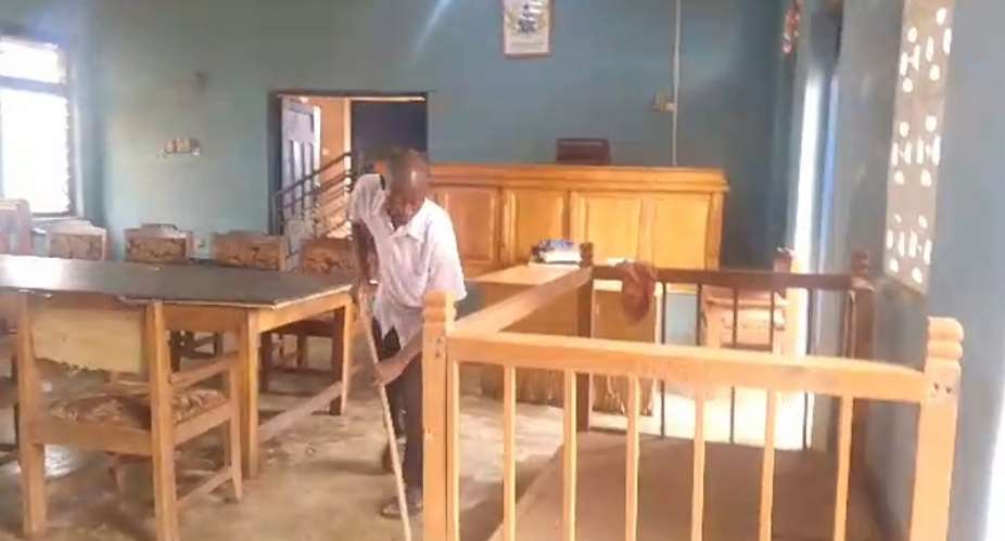 WenchiHigh Court flooded, essential materialsdestroyed