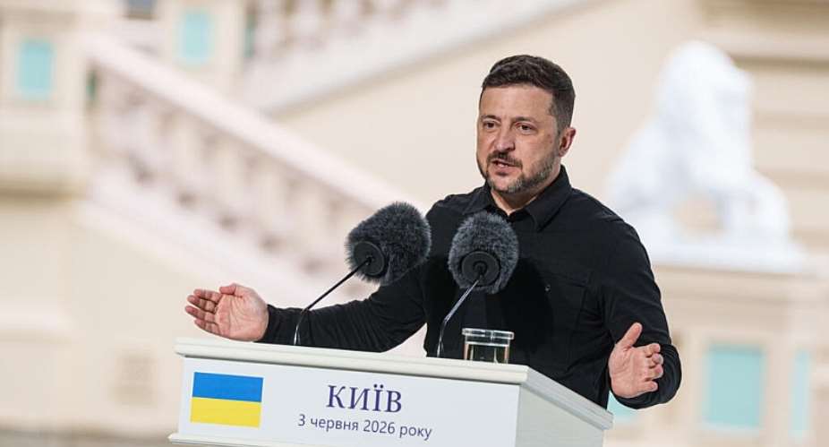 Ukraines President Volodymyr Zelensky speaks to journalists during a joint press conference with NATO Secretary General Mark Rutte in Kyiv, on June 3, 2026. -  Evgeniy Maloletk, AP
