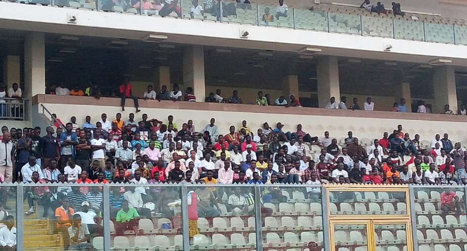 Black Stars second day training in Kumasi draws huge crowd