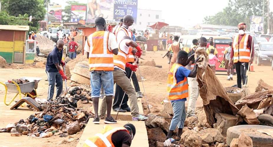 Zoomlion Marks World Evironment Day With Clean-up Exercise