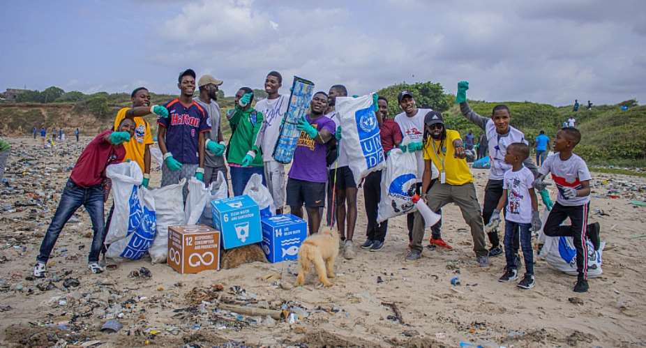 Plastic Punch, UNDP, and EU collaborate to mark 2022 World Ocean Day in Accra