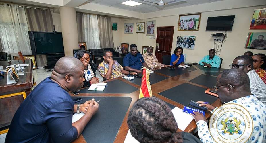 Volta Minister Brokers HighLevel Talks as Sogakope Residents Confront ECG Over Billing and Power Failures