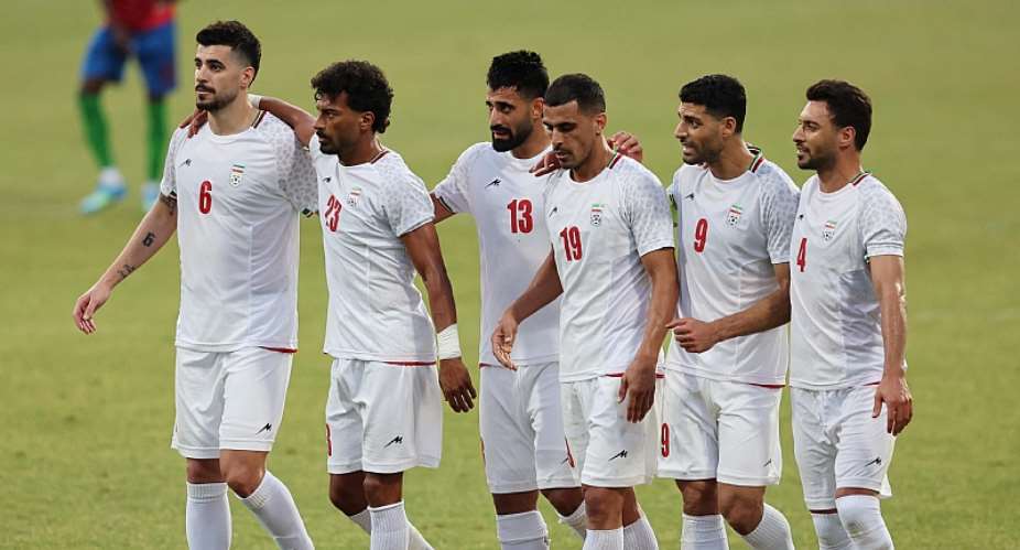 Iran says staff blocked from entering US after players given World Cup visas