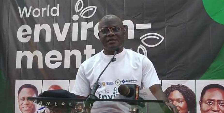Local Government Minister blasts SekondiTakoradi over filth, plastic waste surge
