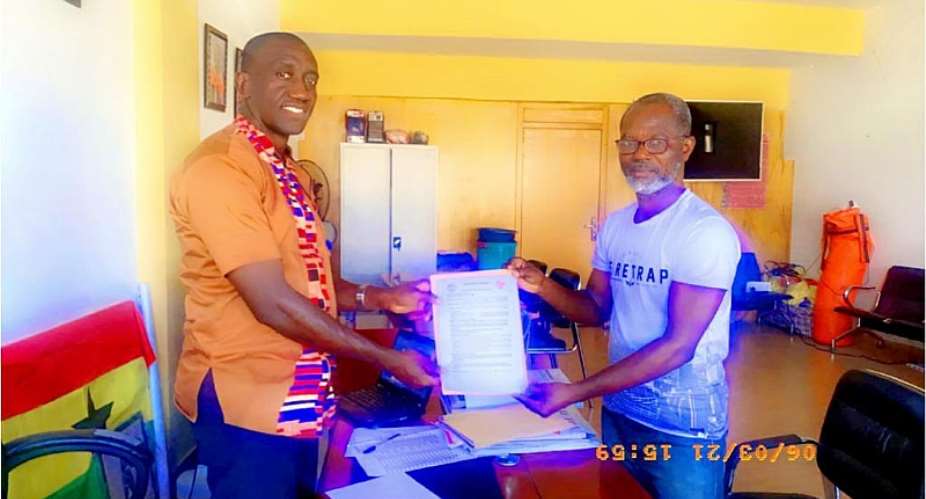 Referee Roger Barnor picks nomination forms to contest GBA elections