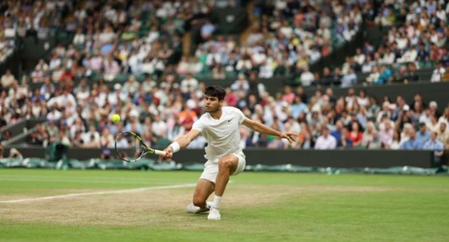 2024 Wimbledon: Alcaraz sets up Medvedev semi-final at Wimbledon