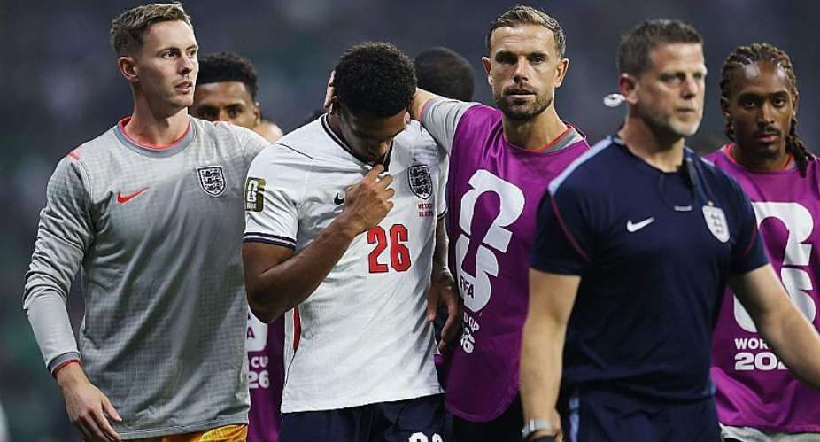 Getty ImagesImage caption: Englands right-back problems have intensified with Jarell Quansah now missing for two games