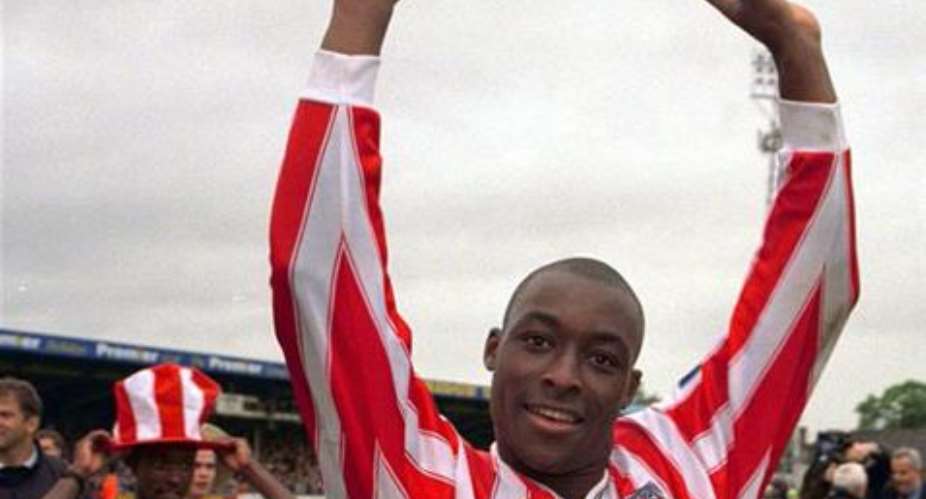 Former Black Stars striker Lloyd Owusu named in Brentford FC Hall of Fame