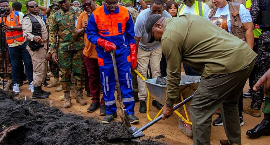 National Clean-up Exercise Day 2: We will follow up and collect all garbage left by roadsides — Mahama