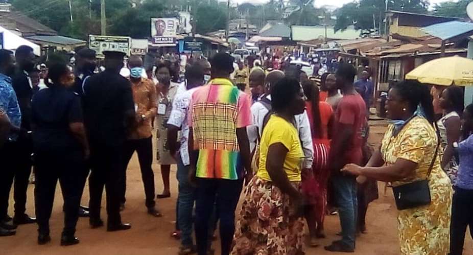 Voter Registration: Tension At Accra Girls Institute Centre As NPP Prevents NDC Members From Holding Press Conference